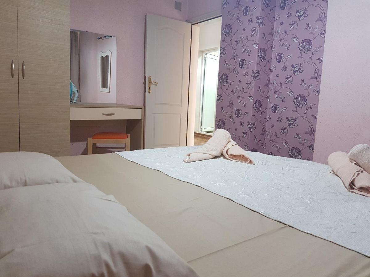נסבר Apartments Eli מראה חיצוני תמונה